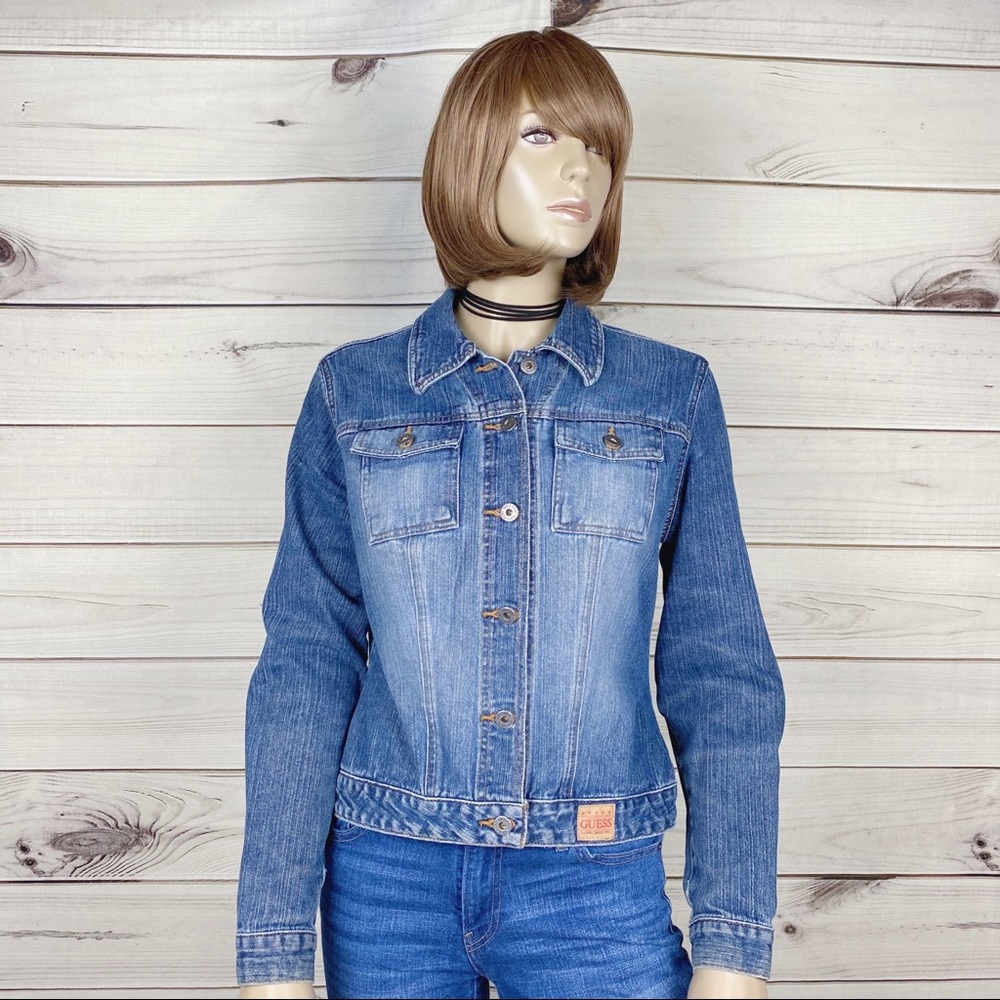 Vintage Guess Med Wash Denim Trucker Jacket Large